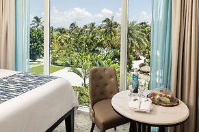 The Palms Hotel & Spa