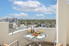 The Palms Hotel & Spa