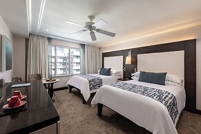 The Palms Hotel & Spa