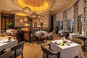 The Palms Hotel & Spa