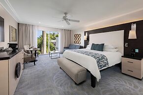 The Palms Hotel & Spa