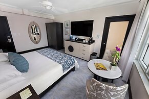 The Palms Hotel & Spa
