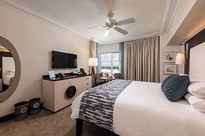 The Palms Hotel & Spa