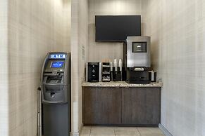 Best Western Plus Carriage Inn