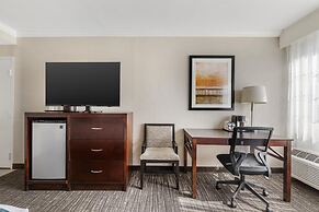 Best Western Plus Carriage Inn