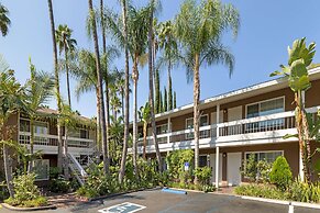 Best Western Plus Carriage Inn