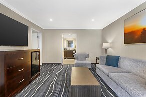 Best Western Plus Carriage Inn
