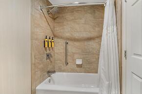 Best Western Plus Carriage Inn