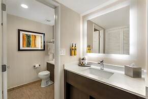 Best Western Plus Carriage Inn