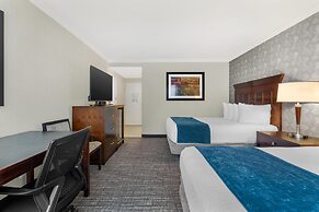 Best Western Plus Carriage Inn