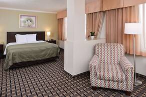 Quality Inn & Suites Montebello - Los Angeles