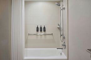 Sheraton Suites Chicago O'Hare
