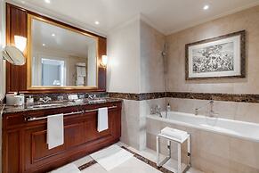 Four Seasons Hotel des Bergues Geneva