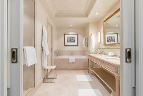 Four Seasons Hotel des Bergues Geneva