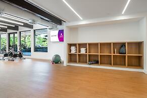 Coast Tsawwassen Inn