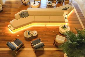 Delta Hotels by Marriott San Jose Aurola