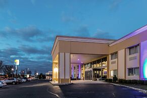 Comfort Inn Medford - Long Island
