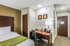 Comfort Inn Medford - Long Island