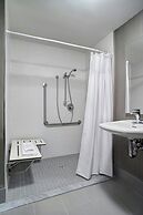 Courtyard by Marriott Downtown Toronto