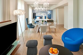 The Valorian Los Angeles, Curio Collection by Hilton