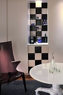 The Valorian Los Angeles, Curio Collection by Hilton