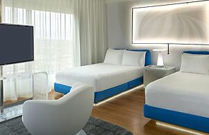 The Valorian Los Angeles, Curio Collection by Hilton