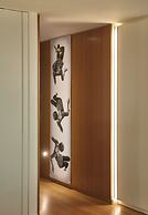 The Valorian Los Angeles, Curio Collection by Hilton
