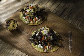 Mondrian Los Angeles