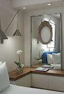 The Valorian Los Angeles, Curio Collection by Hilton
