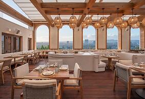 The Valorian Los Angeles, Curio Collection by Hilton