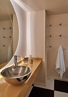 The Valorian Los Angeles, Curio Collection by Hilton