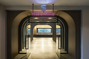 Lahan Select Gyeongju