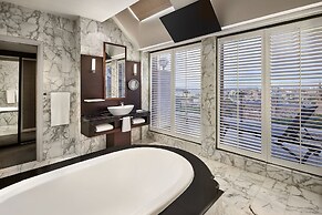 Sheraton Grand Sydney Hyde Park