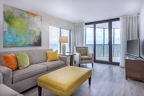 Pointe Estero Beach Resort