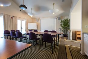 Coral Reef Inn & Suites