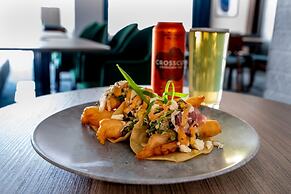 Holiday Inn Kingston Waterfront by IHG