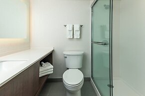 Holiday Inn Kingston Waterfront by IHG