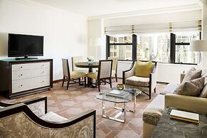 Lotte New York Palace