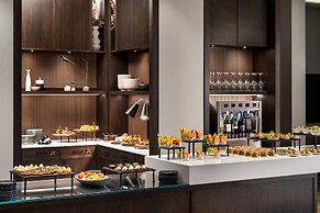 Sheraton Gateway Hotel In Toronto International Airport