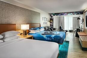 Sheraton Gateway Hotel In Toronto International Airport