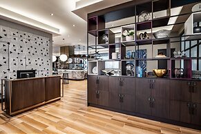 Sheraton Gateway Hotel In Toronto International Airport