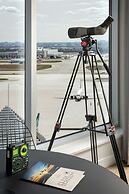 Sheraton Gateway Hotel In Toronto International Airport