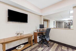 Days Inn by Wyndham Bismarck