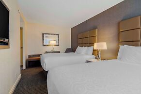 Best Western Premier Chateau Granville Hotel & Suites & Conf. Centre