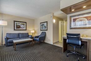 Best Western Premier Chateau Granville Hotel & Suites & Conf. Centre