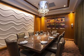 Best Western Premier Chateau Granville Hotel & Suites & Conf. Centre