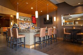 Best Western Premier Chateau Granville Hotel & Suites & Conf. Centre