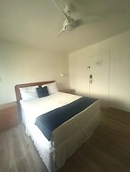 Seaview Beach Hotel
