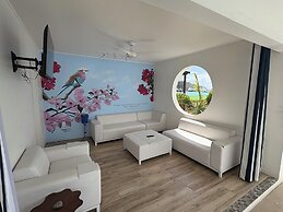 Seaview Beach Hotel