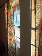 Seaview Beach Hotel